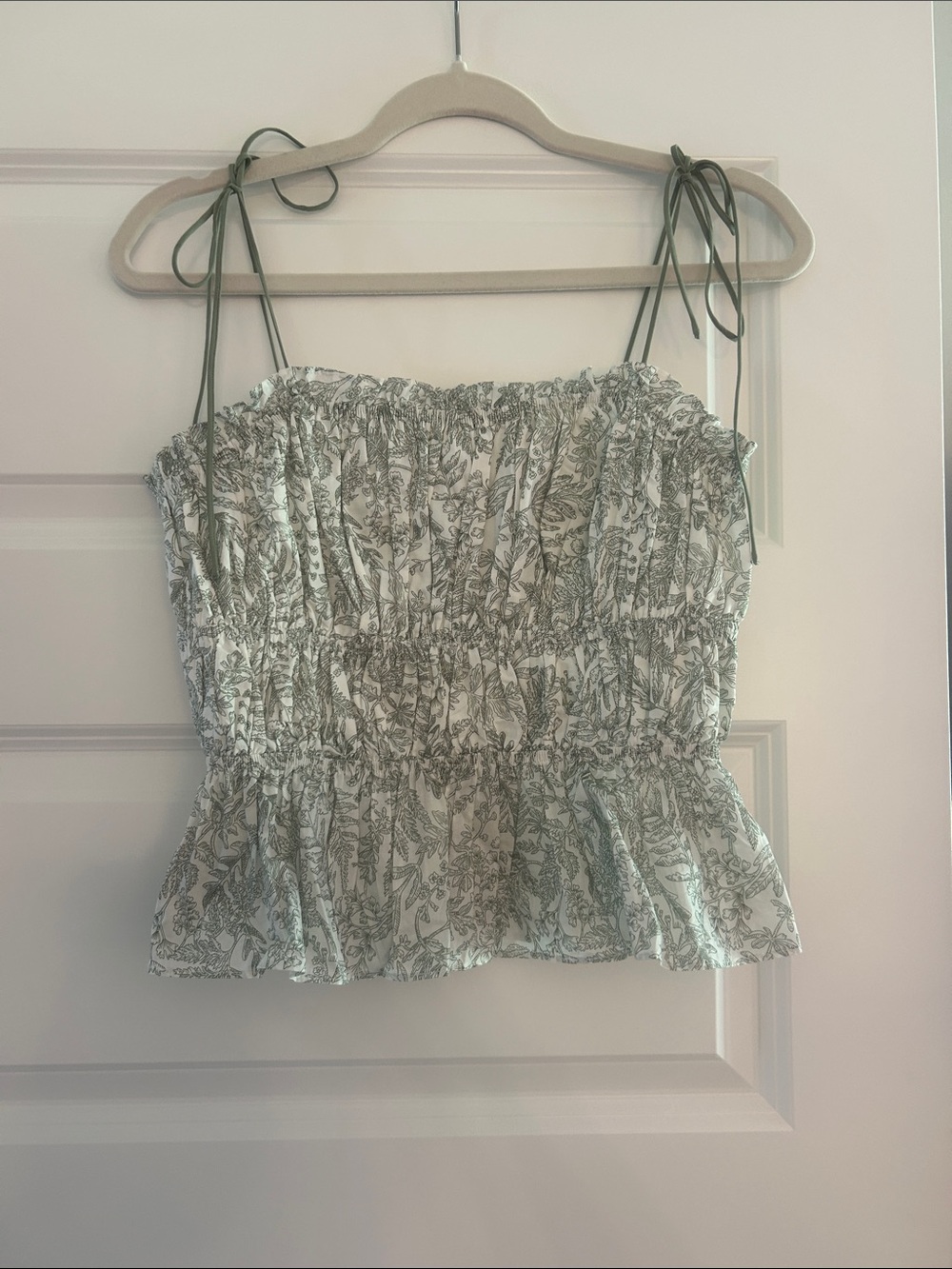 Smocked Tie-Strap Floral Camisole - Green Botanical